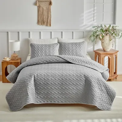 Gray Diamond-Stitched Ultrasonic Quilted Polyester Coverlet Set with Pillow Shams